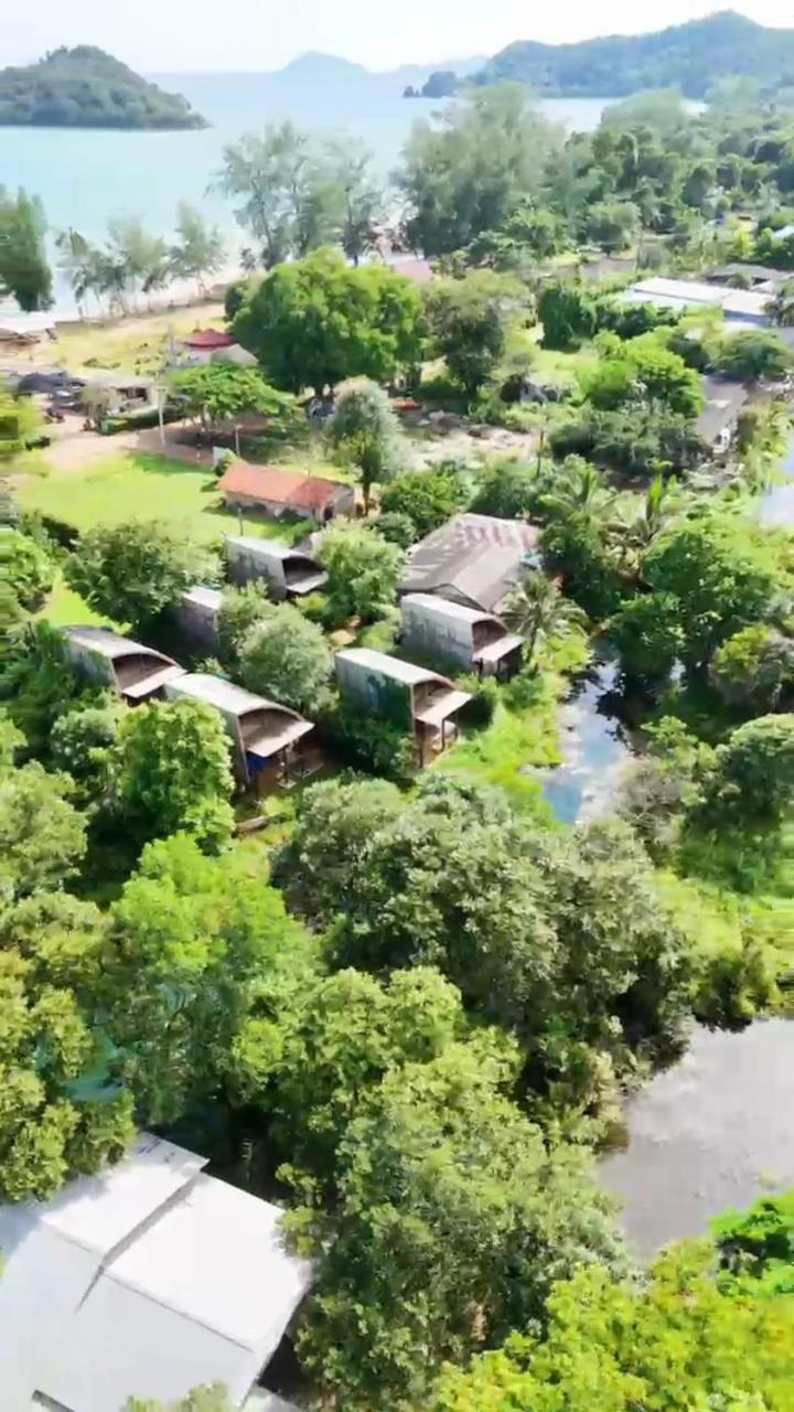 Koh Mak Living Villa Kültér fotó